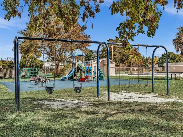 $3,650 | 6831 Northwest 81st Place, Tamarac, FL 33321