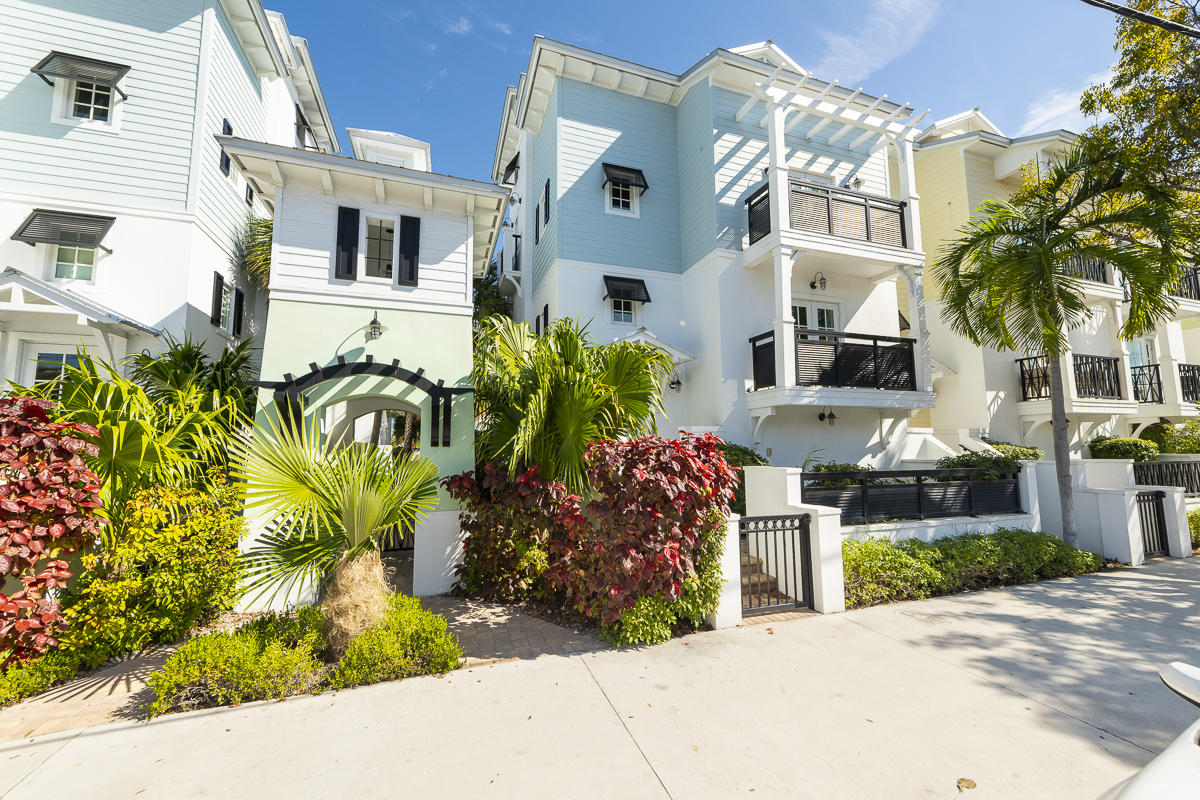 139 Simonton Street Key West, FL 33040 - Photo 2 of 68 139SimontonOTV