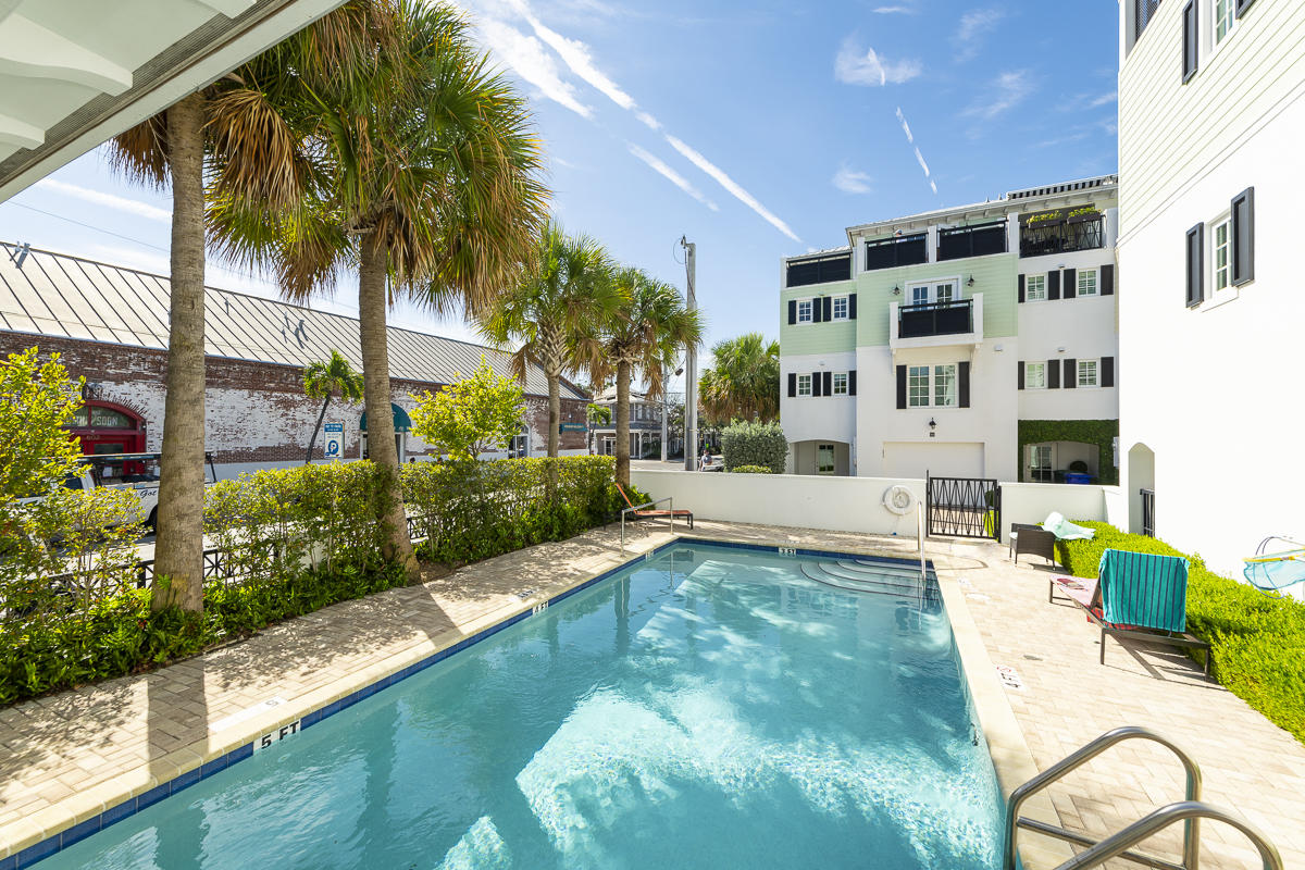 139 Simonton Street Key West, FL 33040 - Photo 15 of 68 139SimontonOTV