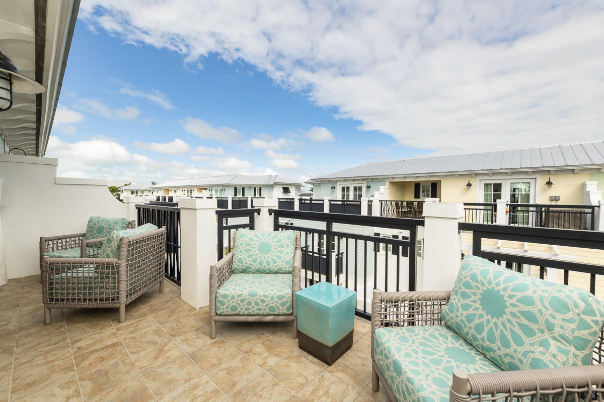 139 Simonton Street Key West, FL 33040 - Photo 52 of 68 a balcony with furniture and city view