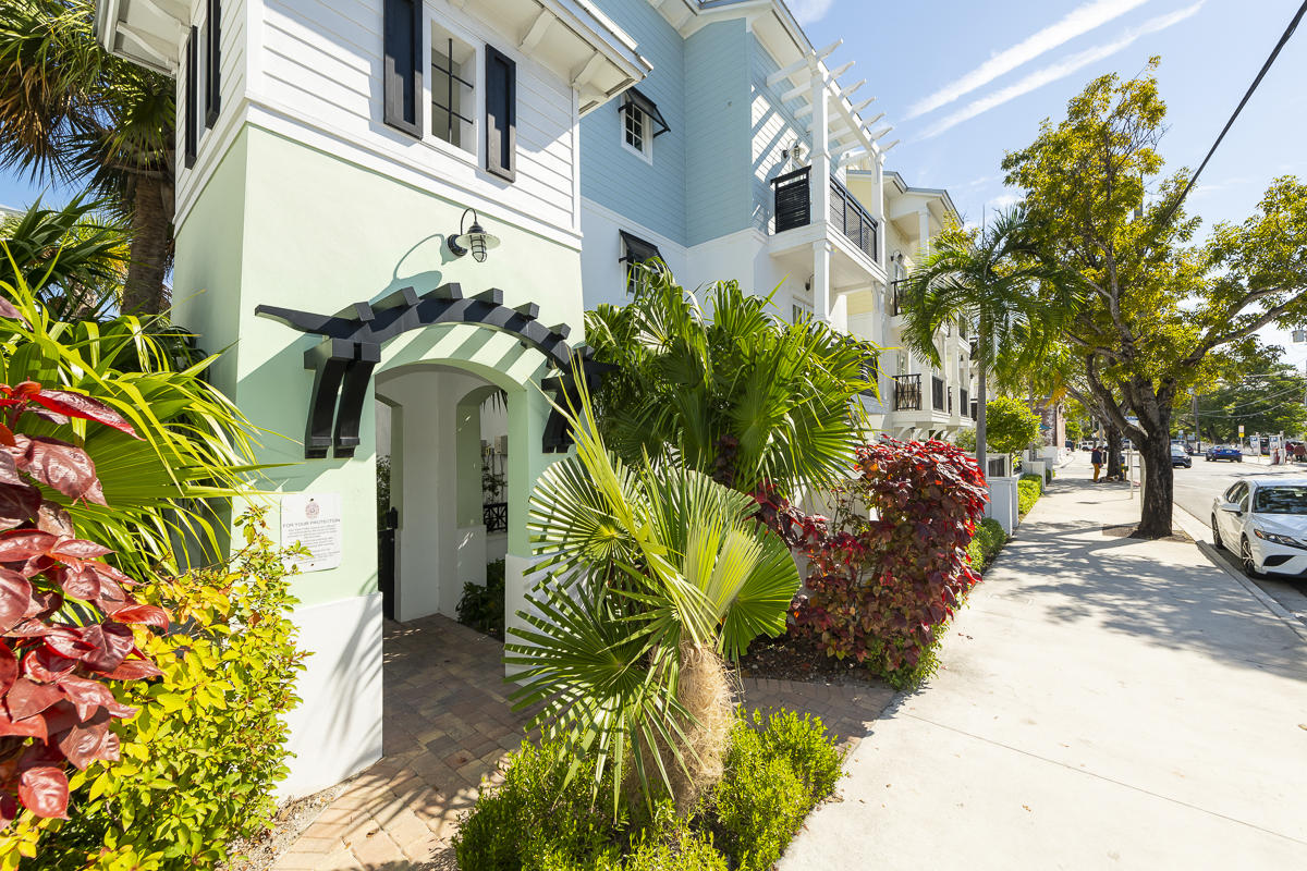 139 Simonton Street Key West, FL 33040 - Photo 57 of 68 139SimontonOTV