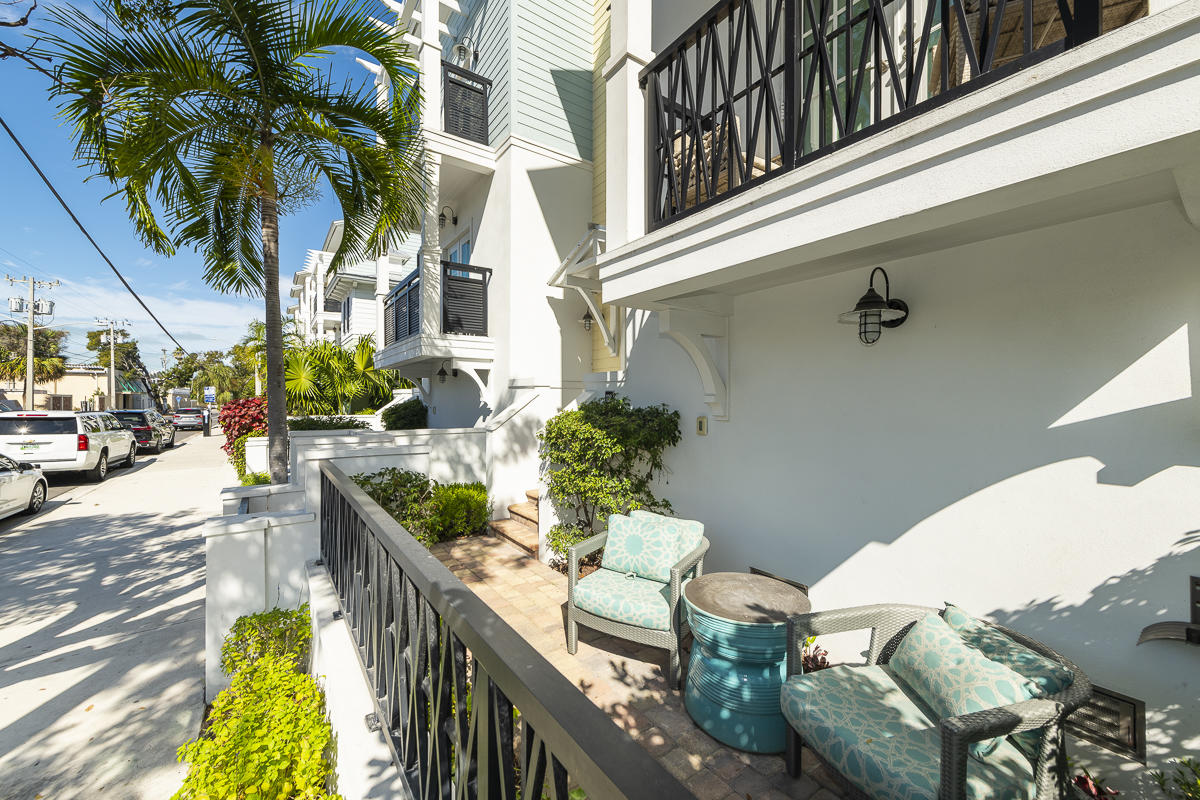 139 Simonton Street Key West, FL 33040 - Photo 59 of 68 a view of balcony with furniture