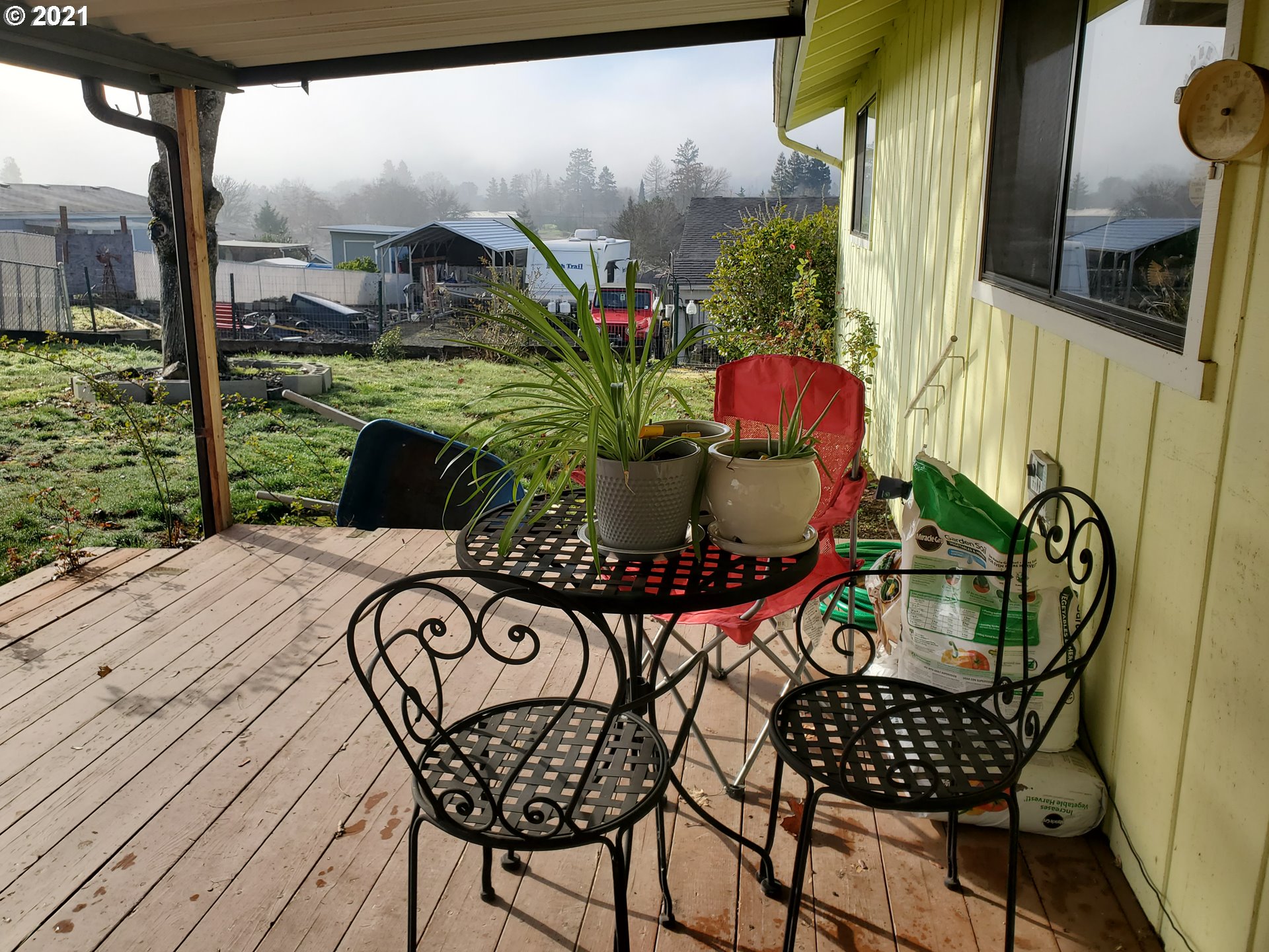 311 Corona Loop Road Roseburg, OR 97471 - Photo 16 of 19 Gallery Image 16