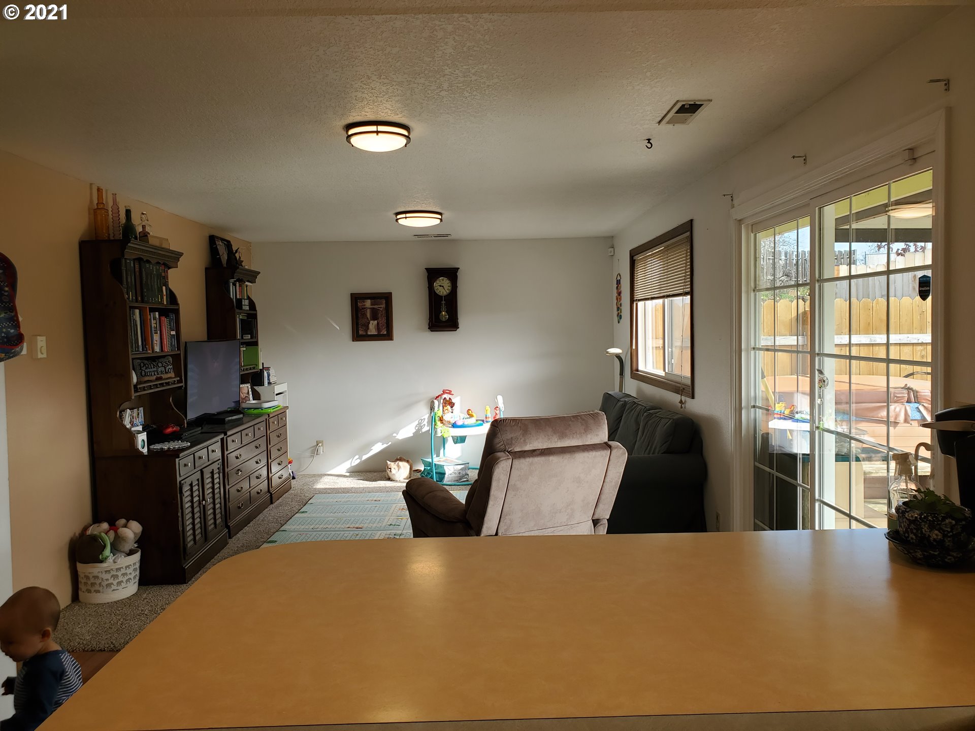 311 Corona Loop Road Roseburg, OR 97471 - Photo 9 of 19 Gallery Image 9