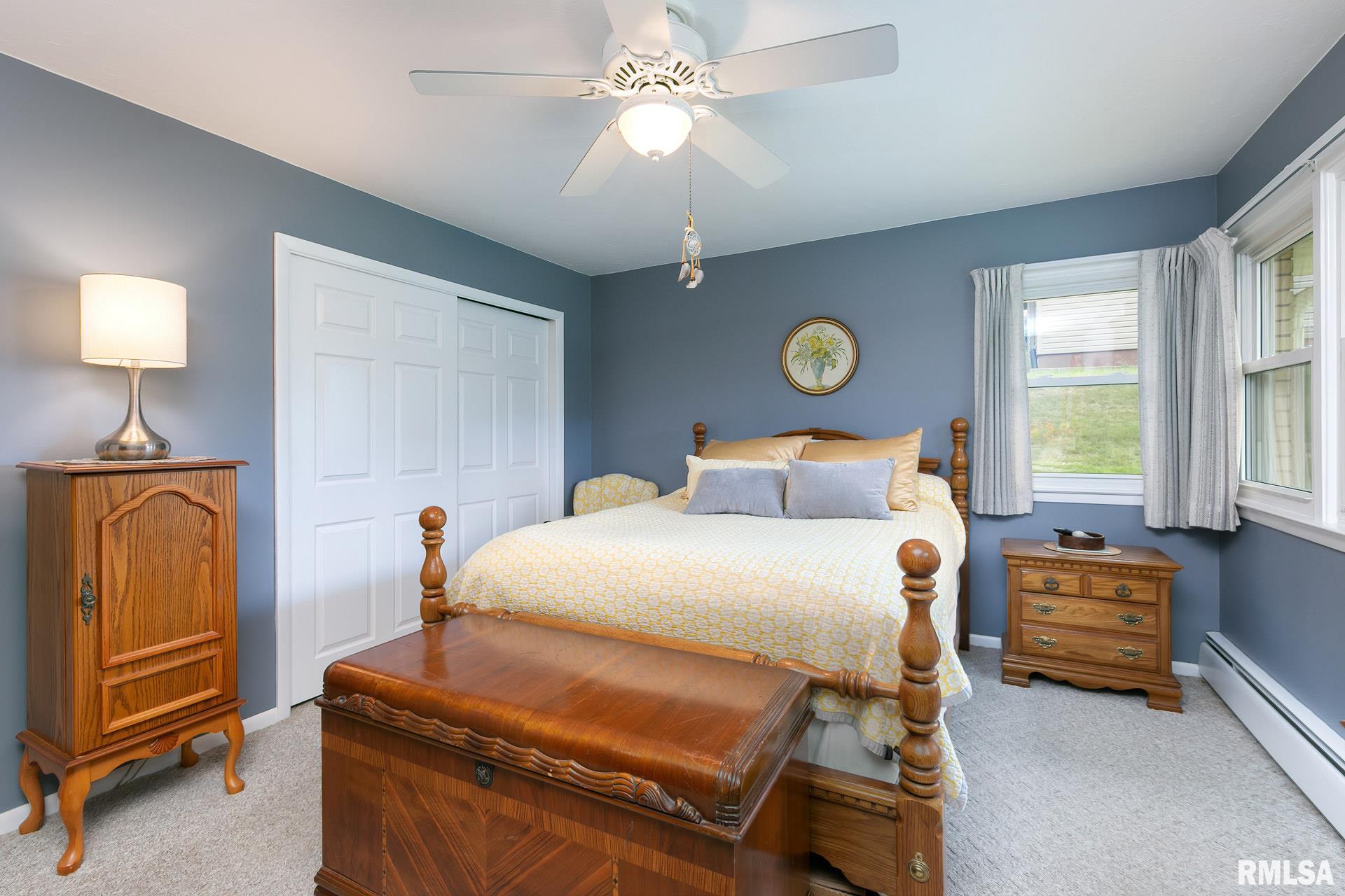 2019 Glendale Road Clinton, IA 52732 - Photo 14 of 28 Gallery Image 14