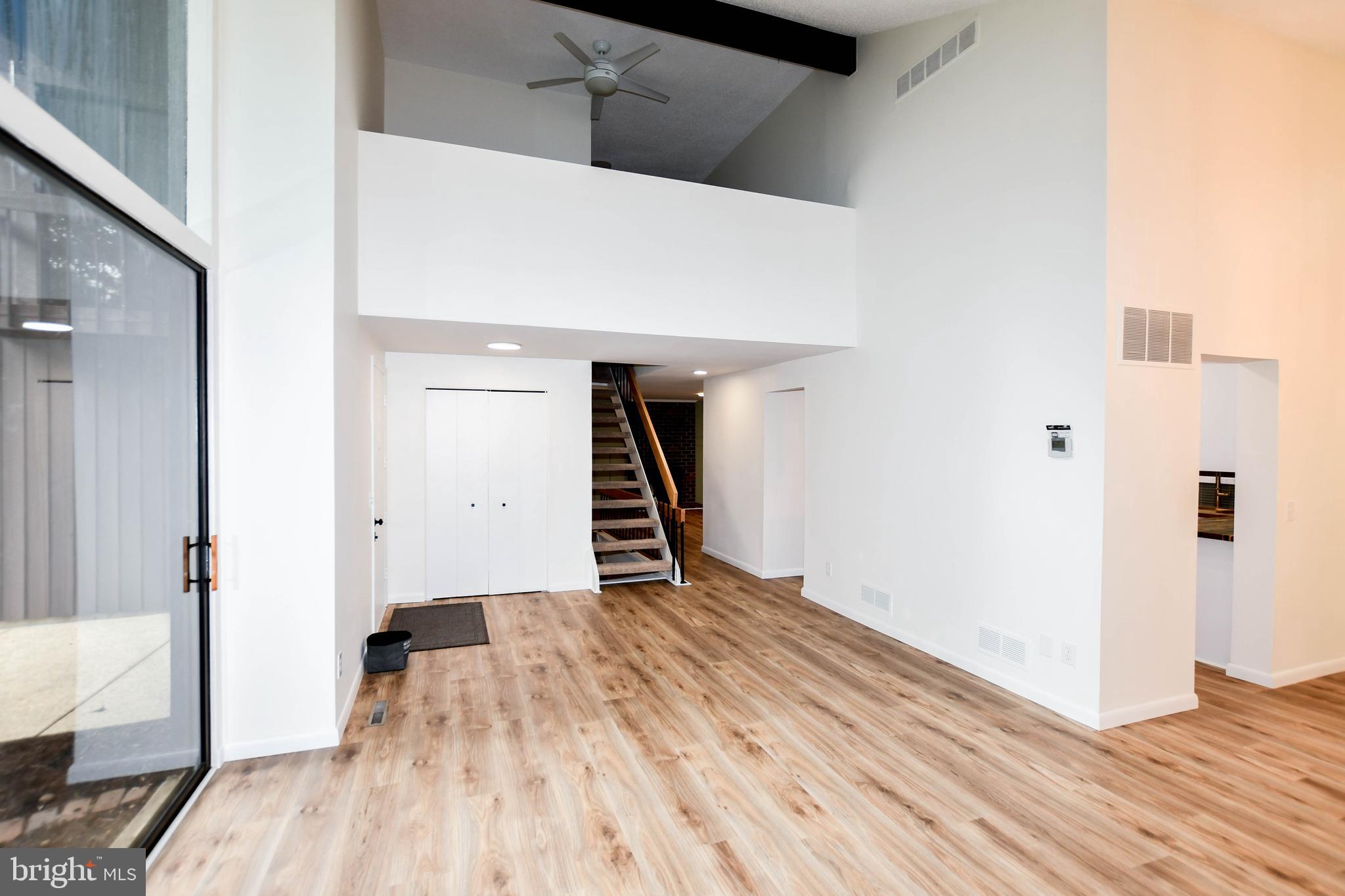 5317 Lightning View Road Columbia, MD 21045 - Photo 9 of 103