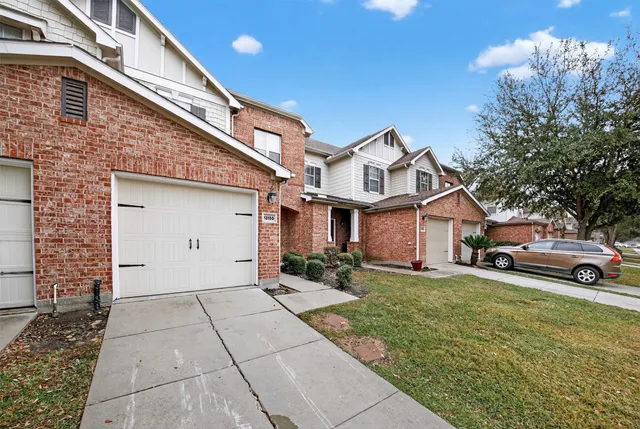 $2,150 | 13150 Lawsons Creek Lane, Houston, TX 77072