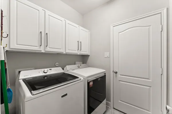 $2,300 | 1918 Elkington Circle, Conroe, TX 77304