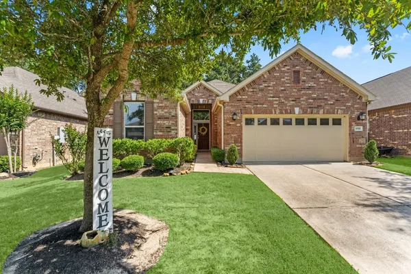 $2,300 | 1918 Elkington Circle, Conroe, TX 77304