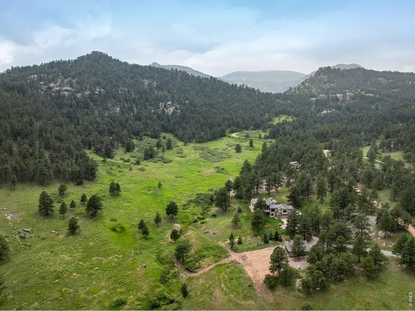$2,750,000 | 95 Rowell Drive, Lyons, CO 80540