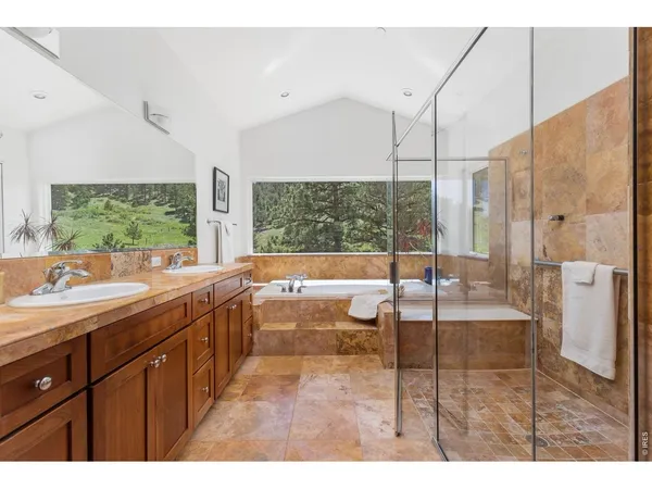 $2,750,000 | 95 Rowell Drive, Lyons, CO 80540