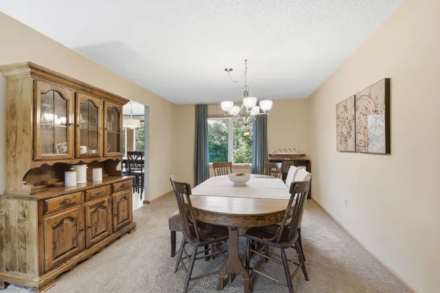 $550,000 | 3650 Knoll Ridge Drive, Eagan, MN 55122