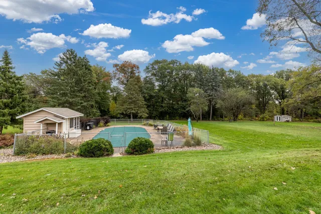 $550,000 | 3650 Knoll Ridge Drive, Eagan, MN 55122