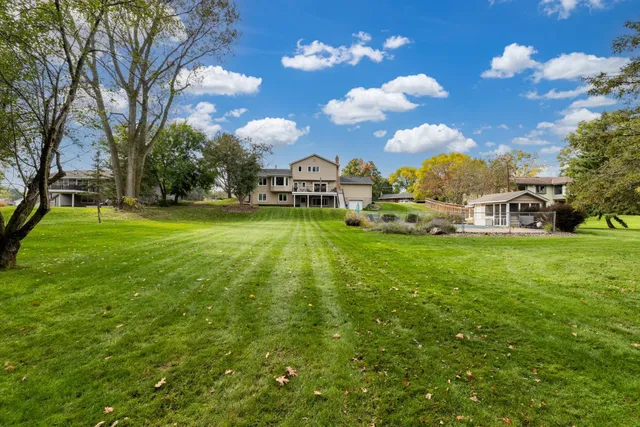 $550,000 | 3650 Knoll Ridge Drive, Eagan, MN 55122