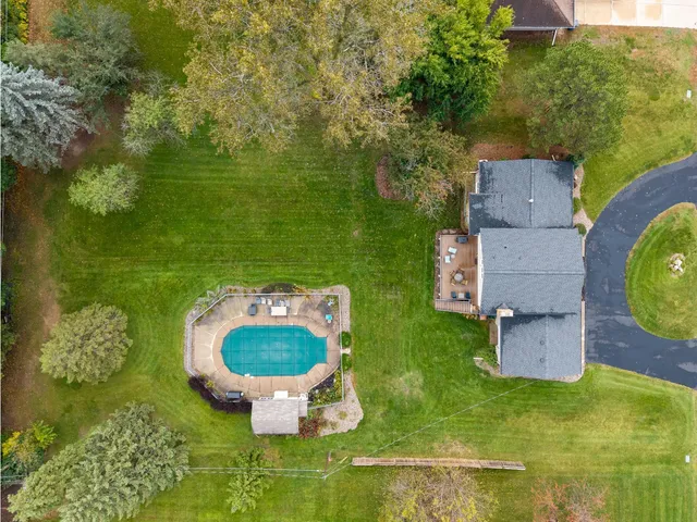 $550,000 | 3650 Knoll Ridge Drive, Eagan, MN 55122