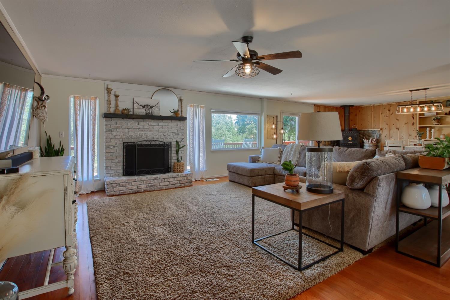 5420 Carleton Road Mariposa, CA 95338 - Photo 14 of 64 Gallery Image 14