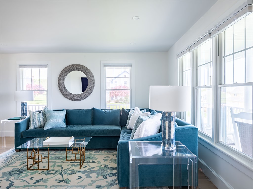 36 Prospect Farm Road Portsmouth, RI 02871 - Photo 6 of 39 Gallery Image 6