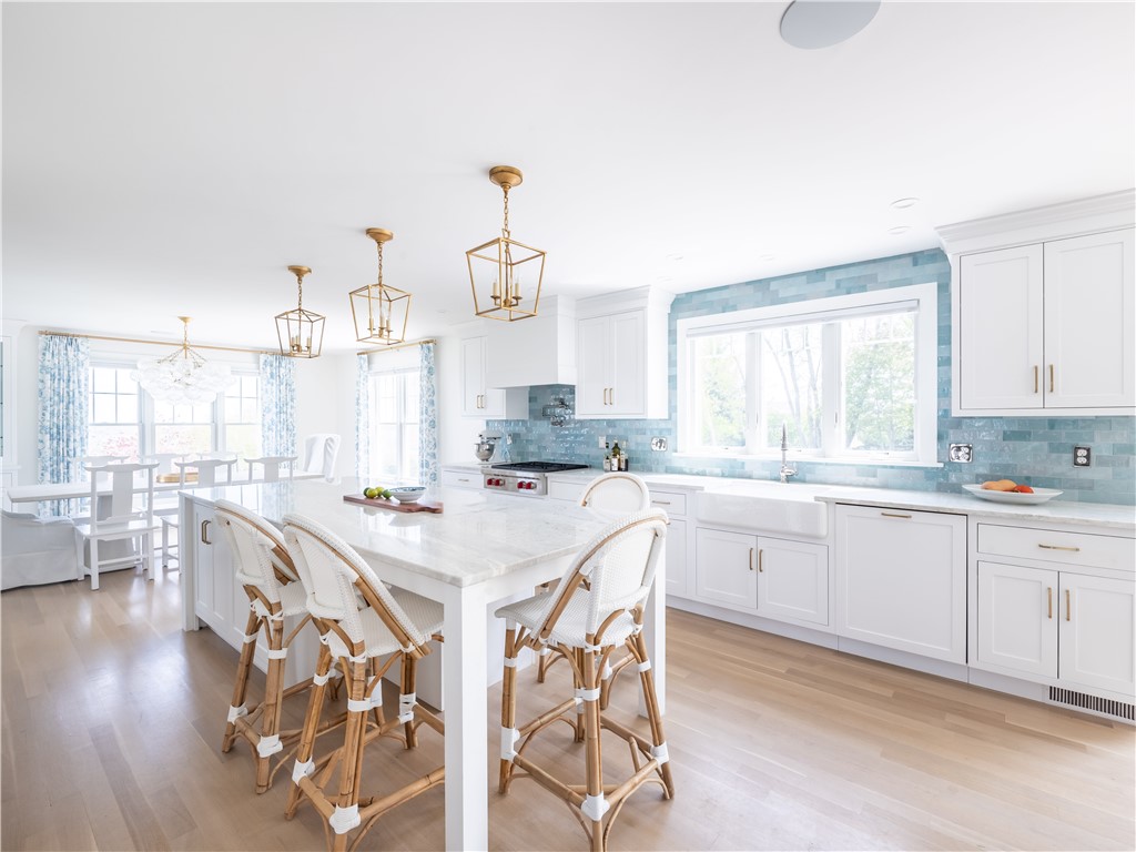 36 Prospect Farm Road Portsmouth, RI 02871 - Photo 8 of 39 Gallery Image 8