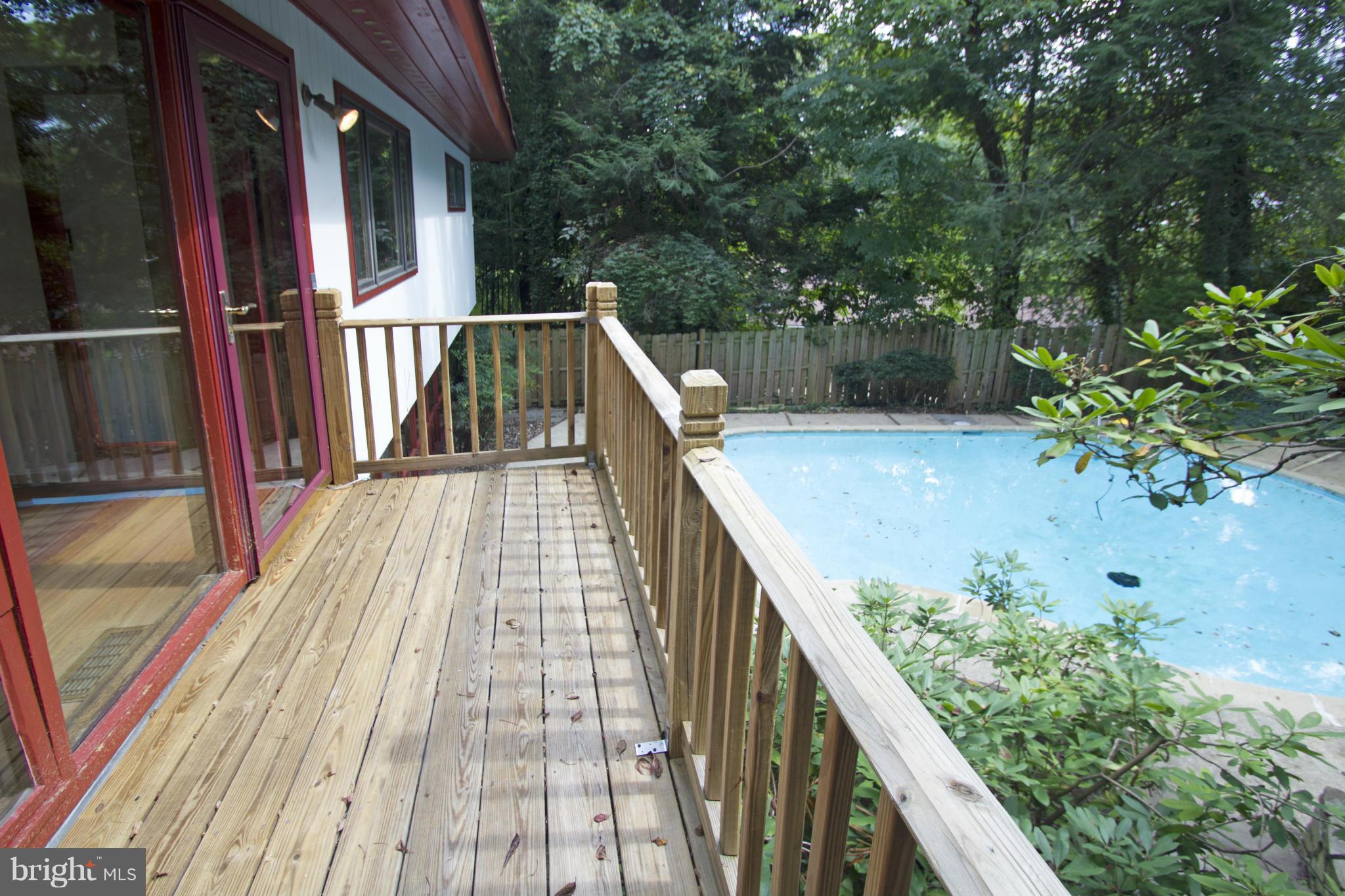 9350 Harvey Road Silver Spring, MD 20910 - Photo 15 of 30 Exterior (Rear)