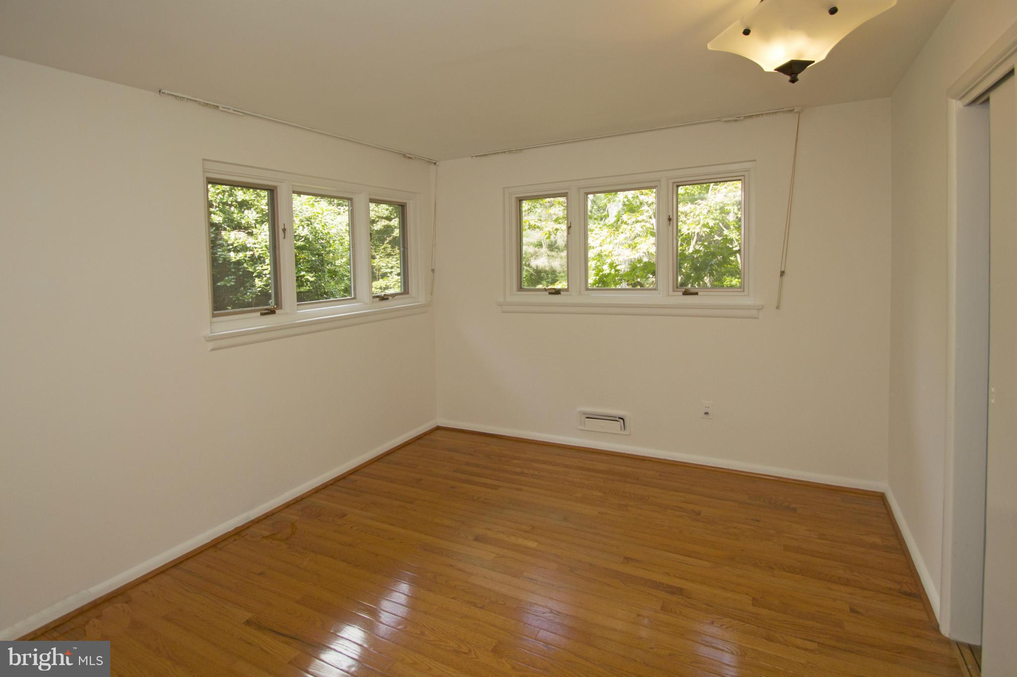 9350 Harvey Road Silver Spring, MD 20910 - Photo 21 of 30 Bedroom