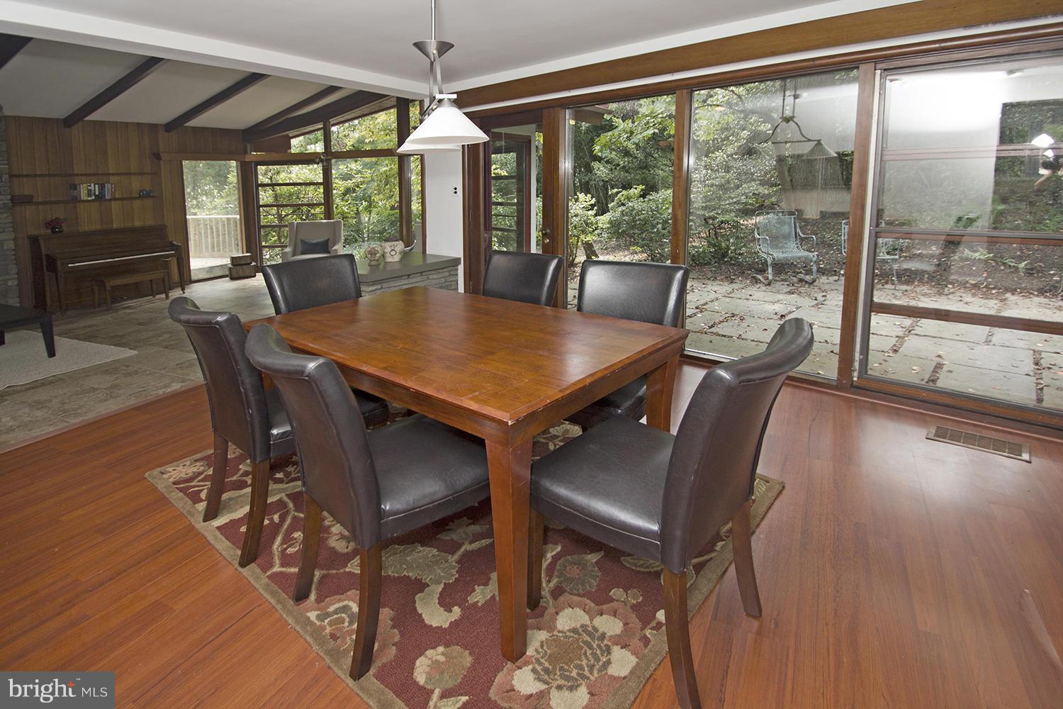 9350 Harvey Road Silver Spring, MD 20910 - Photo 9 of 30 Dining Room