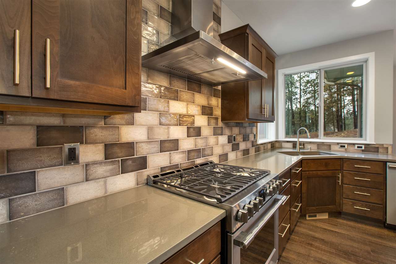 17615 North Hilltop Road Colbert, WA 99005 - Photo 7 of 20