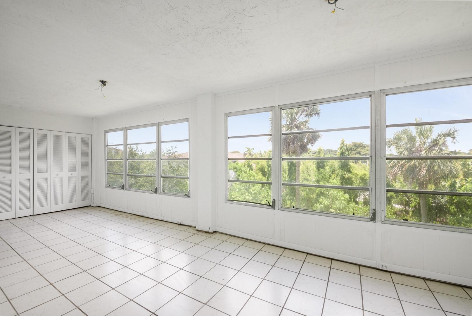 9235 Southwest 8th Street, Unit 314 Boca Raton, FL 33428 - Photo 12 of 24 Balcony