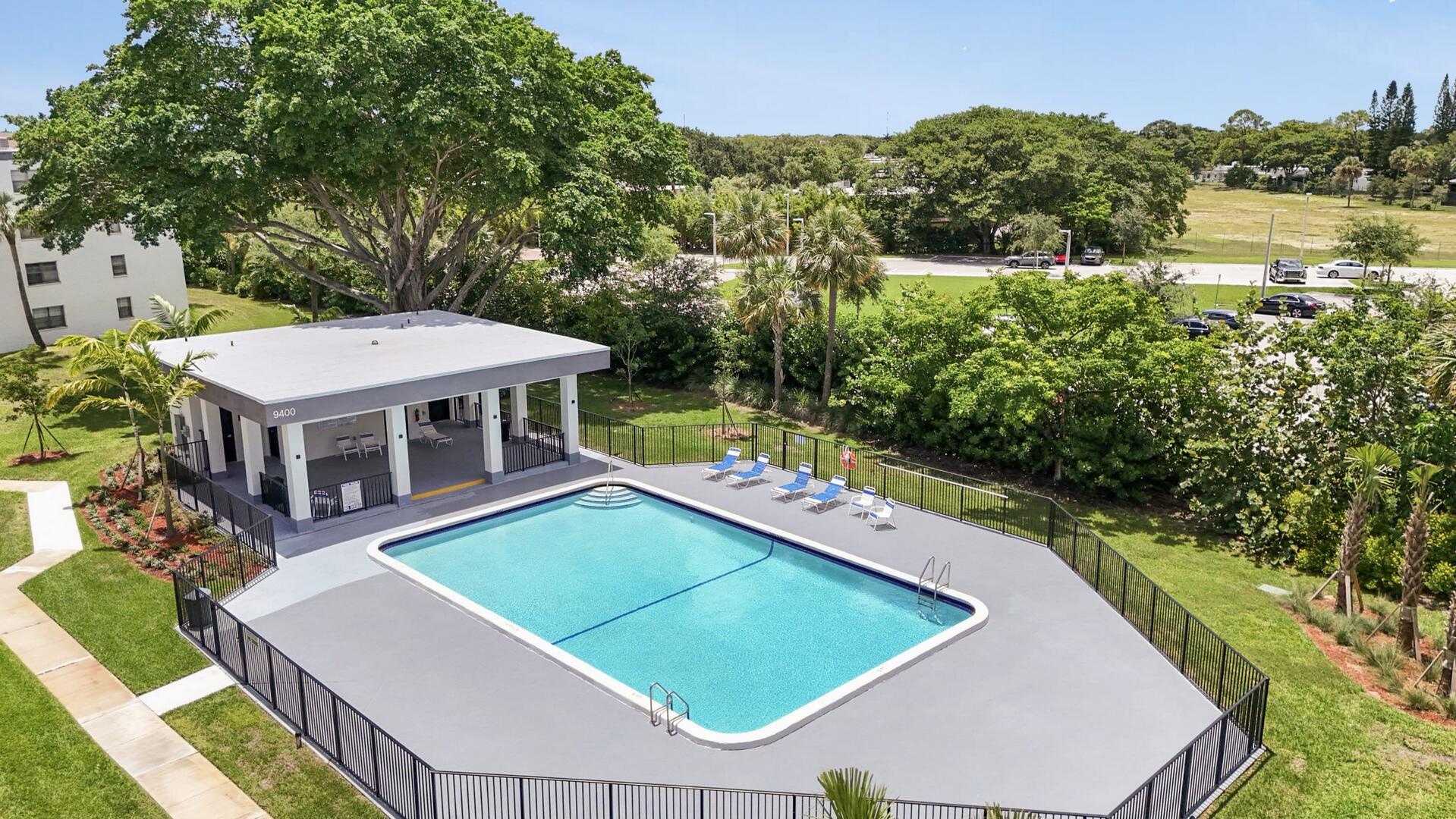 9235 Southwest 8th Street, Unit 314 Boca Raton, FL 33428 - Photo 20 of 24 Amenities