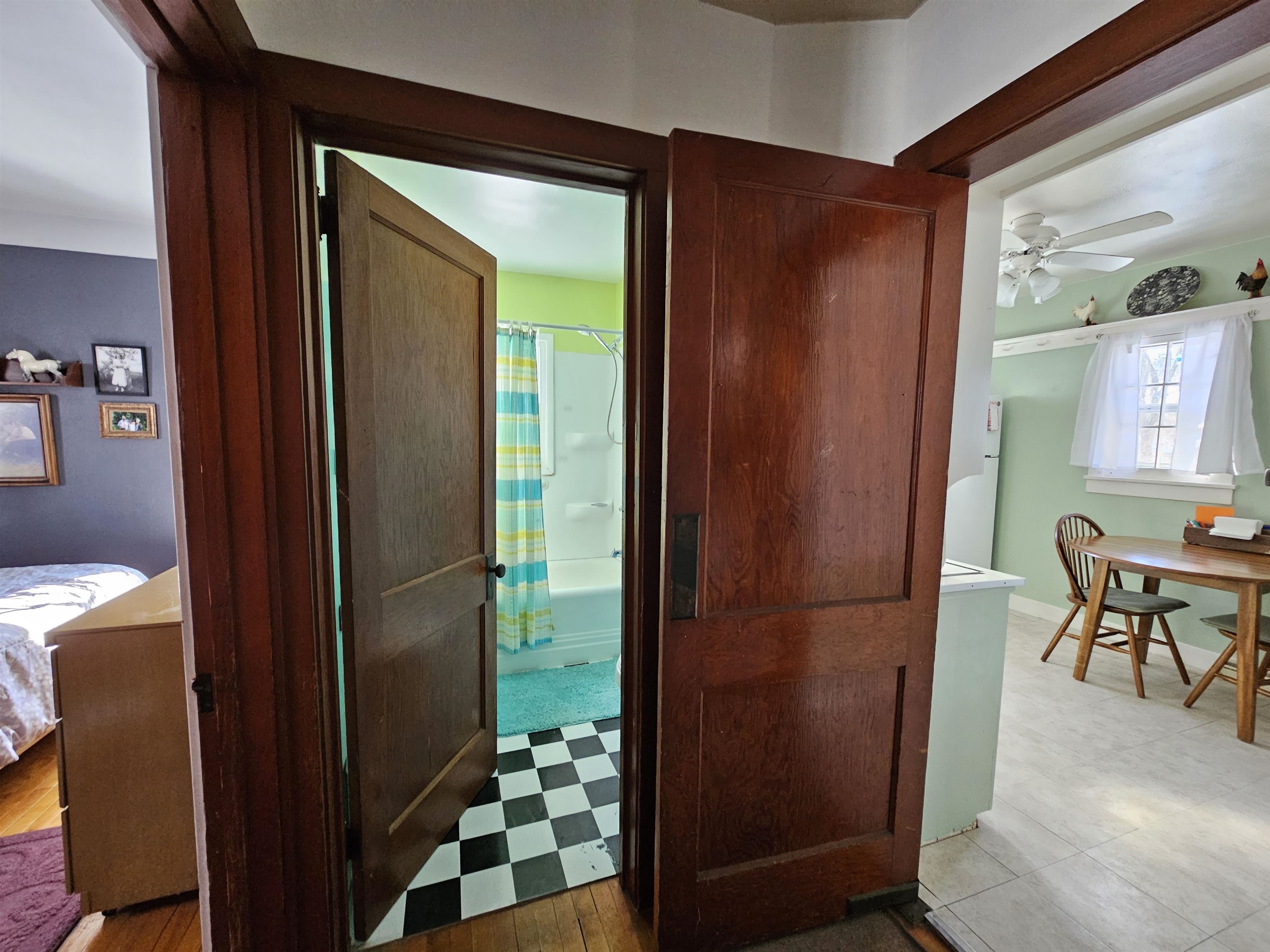 714 South Washington Street Waupaca, WI 54981 - Photo 15 of 20