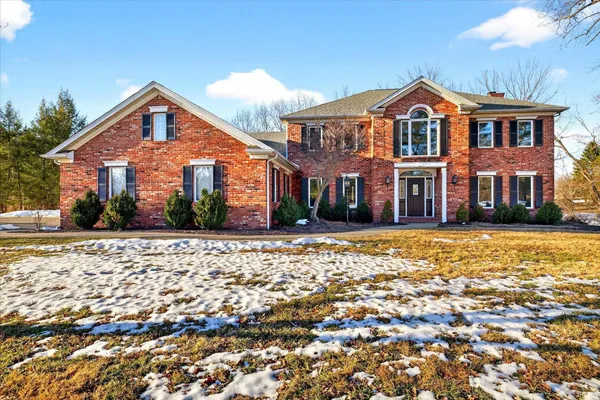 $798,000 | 3825 Devonshire Court, Bloomington, IN 47408