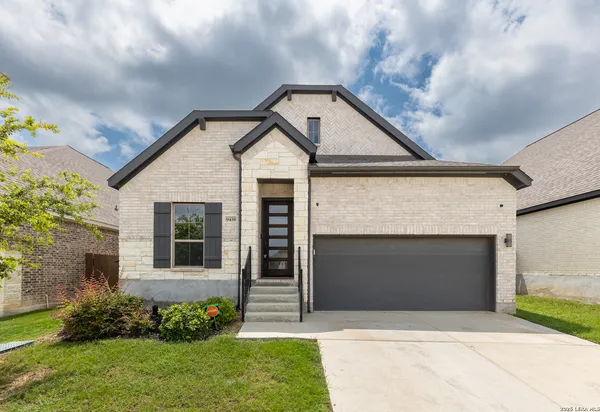 $2,650 | 9438 Iron Keeper, San Antonio, TX 78254