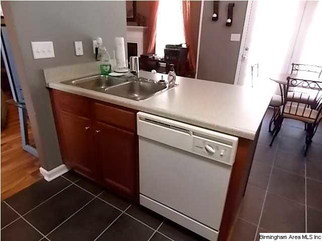 609 Meriweather Drive Calera, AL 35040 - Photo 9 of 31