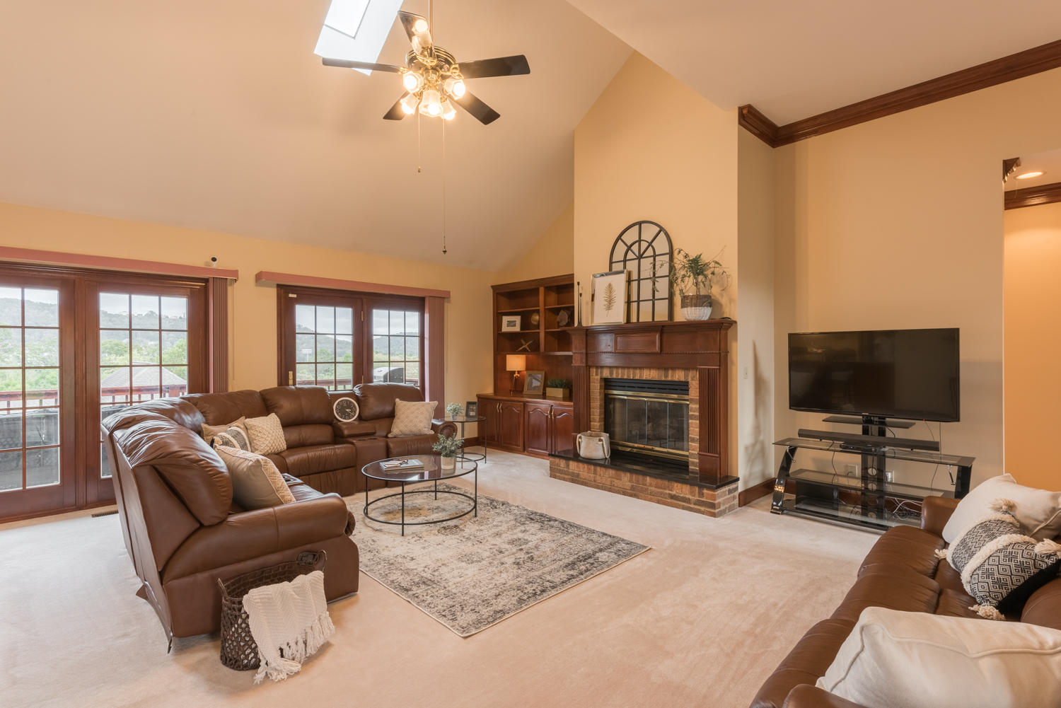 9445 Shadow Point Circle Chattanooga, TN 37421 - Photo 4 of 39 9445_Shadow_Point_Cir_18