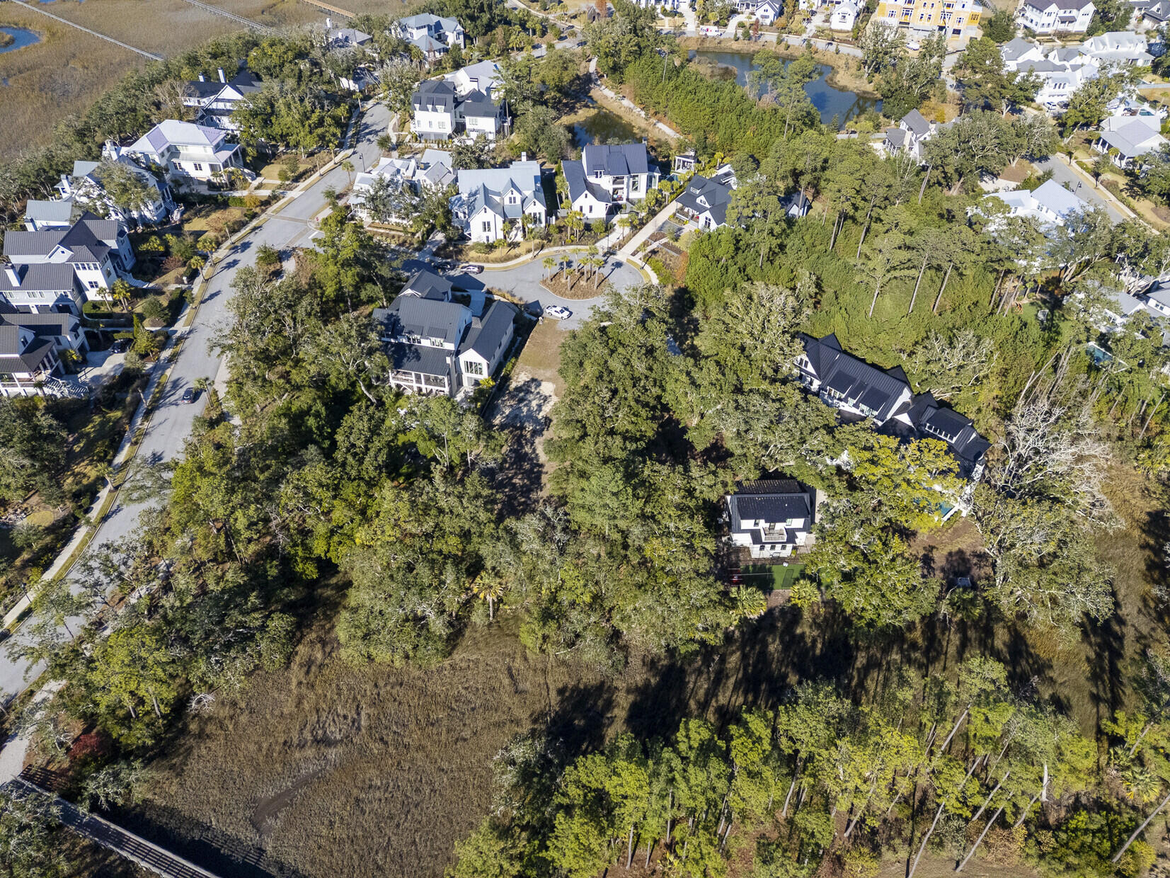 211 Fell Point Charleston, SC 29492 - Photo 12 of 13 20_DJI_20251212135515_0016_D_mls