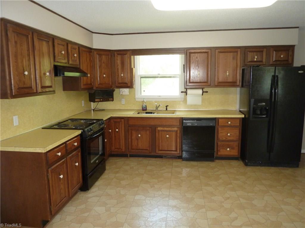 5796 Welborn Road Trinity, NC 27370 - Photo 8 of 16