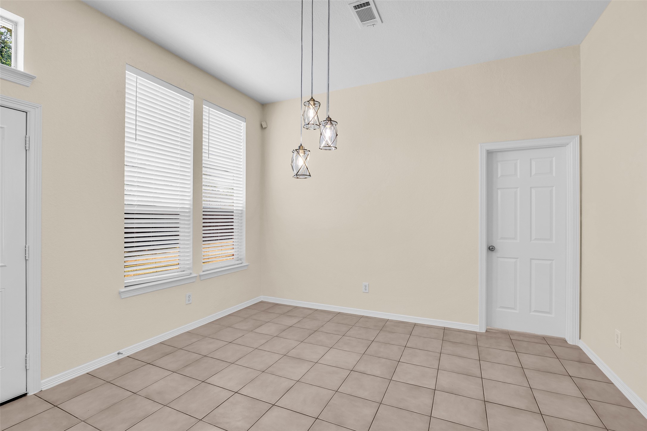 6003 Decker Ridge Court Katy, TX 77449 - Photo 13 of 25 Gallery Image 13