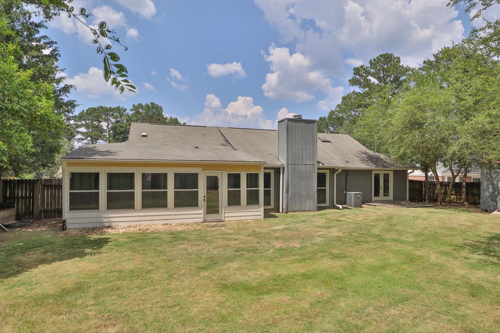 18 Whitehaven Court Columbus, GA 31909 - Photo 2 of 27