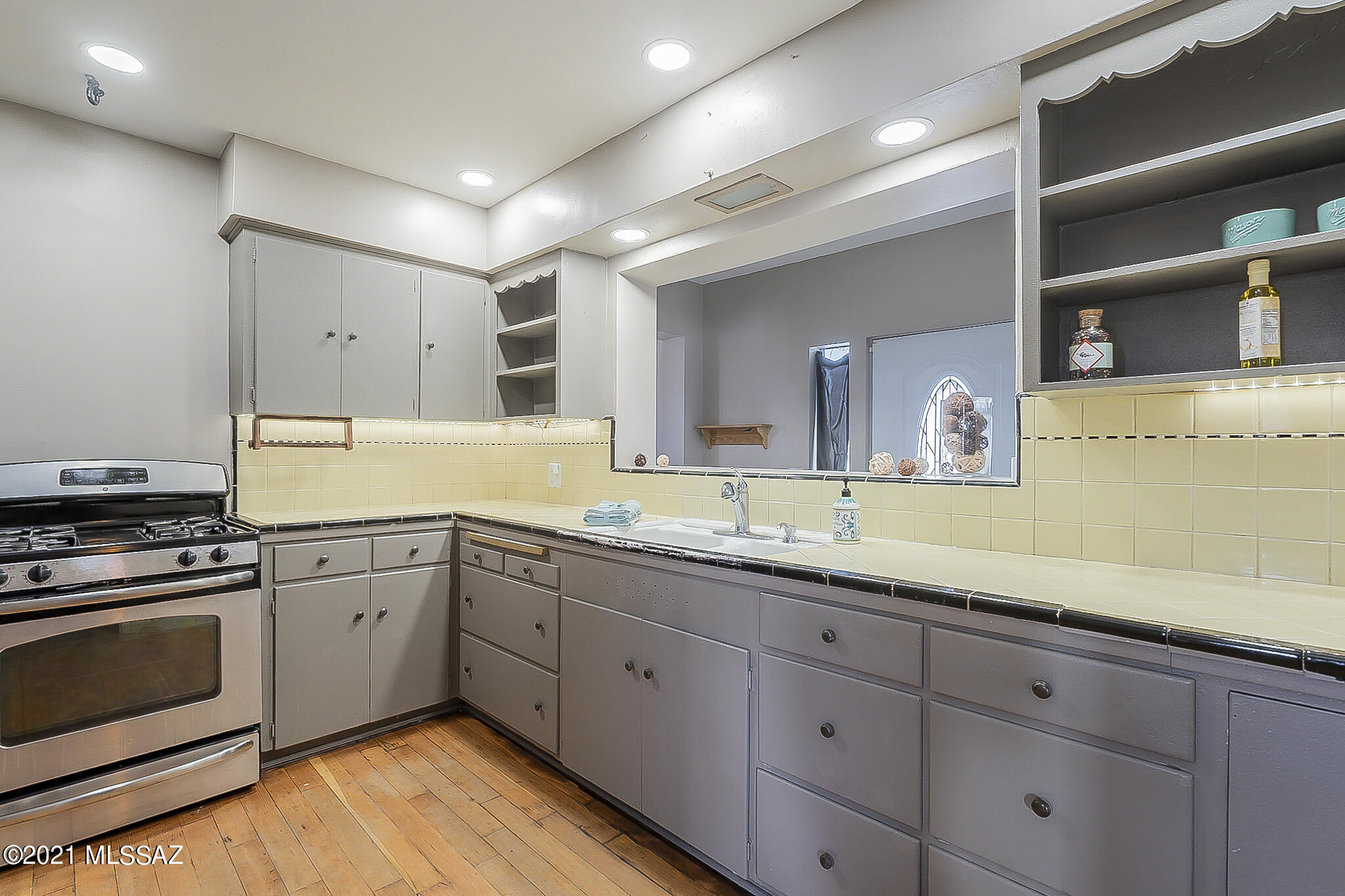 207 West Pastime Road Tucson, AZ 85705 - Photo 13 of 35