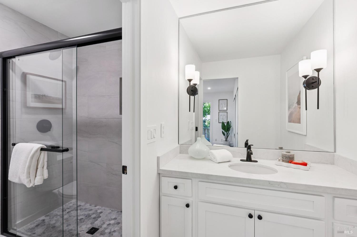 24 Brooke Circle Mill Valley, CA 94941 - Photo 11 of 32