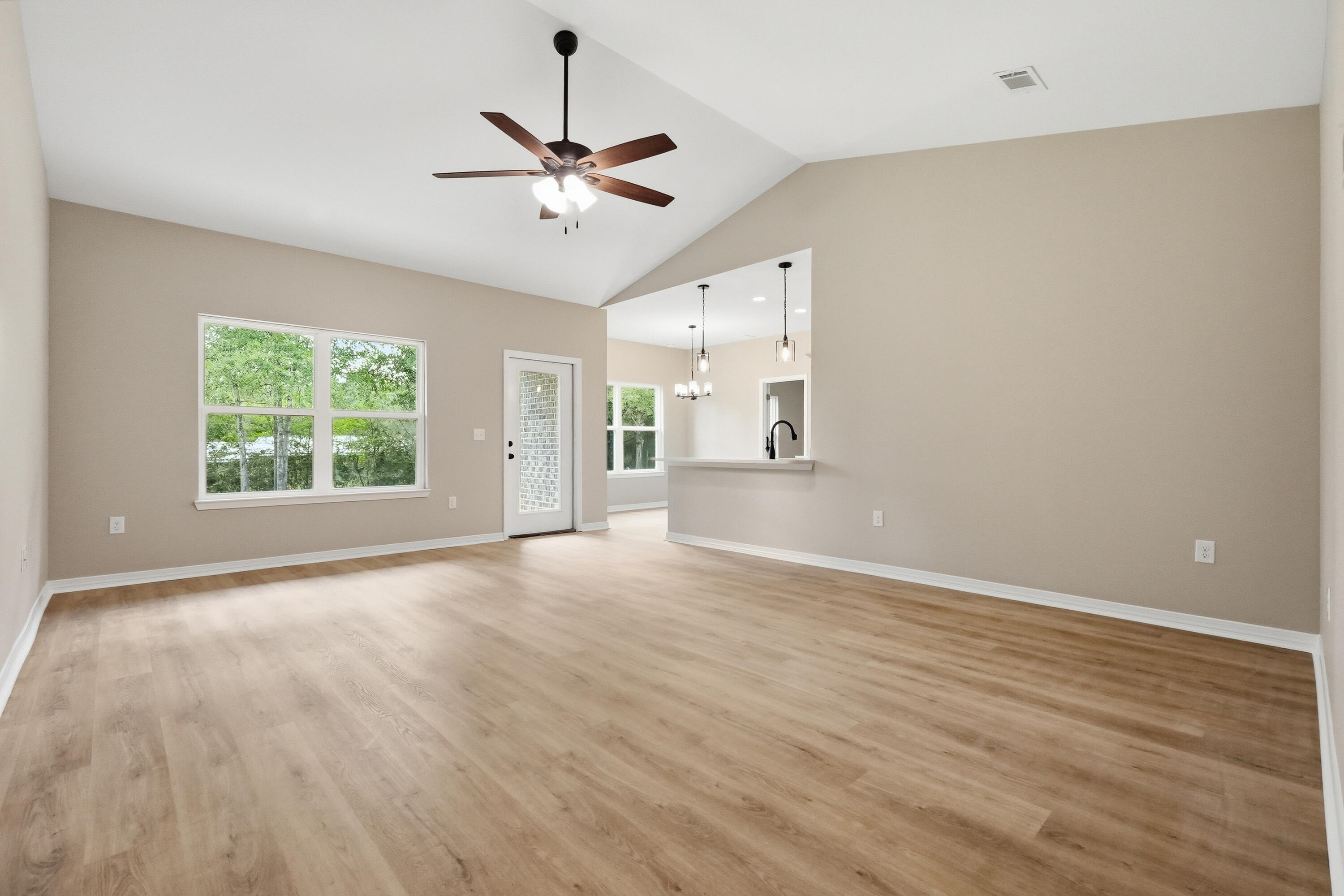 6142 Clover Street Crestview, FL 32539 - Photo 14 of 54 6142 clover st-12