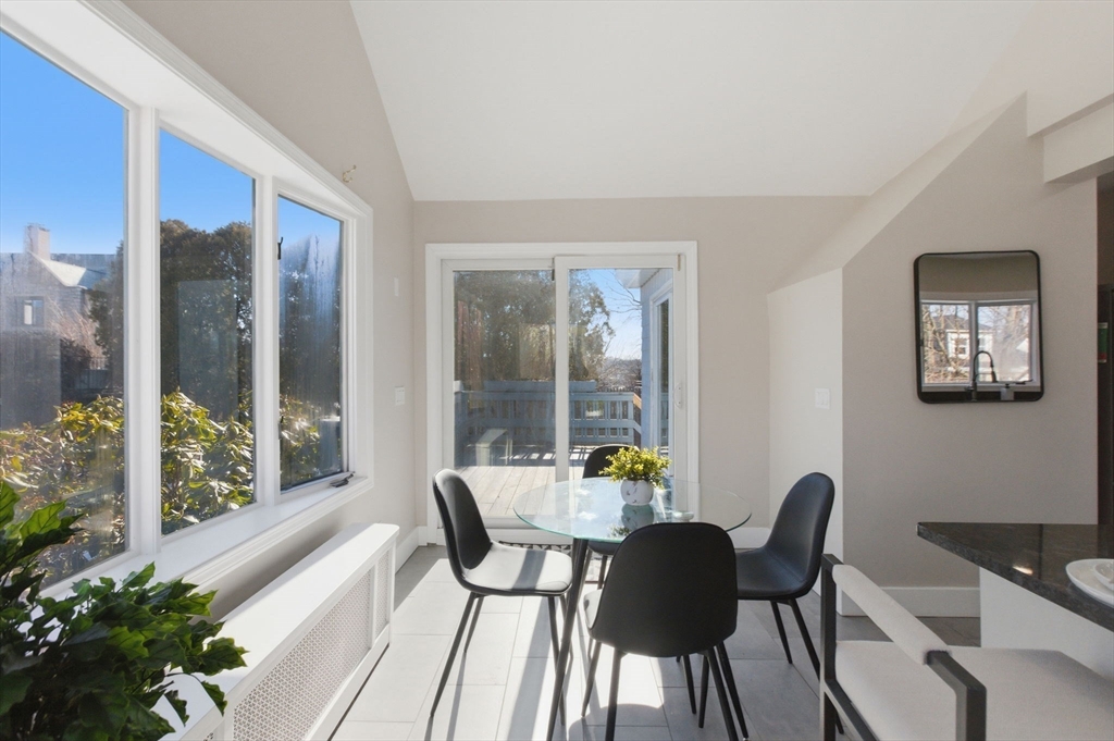 15 South Fairview Street, Unit 3 Boston, MA 02131 - Photo 18 of 40