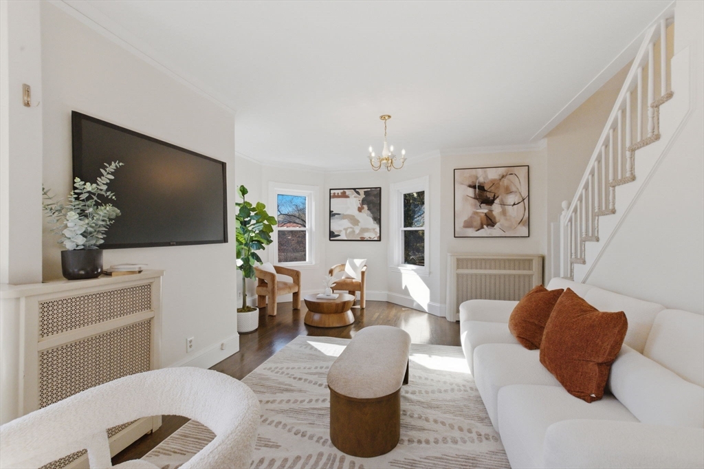 15 South Fairview Street, Unit 3 Boston, MA 02131 - Photo 2 of 40