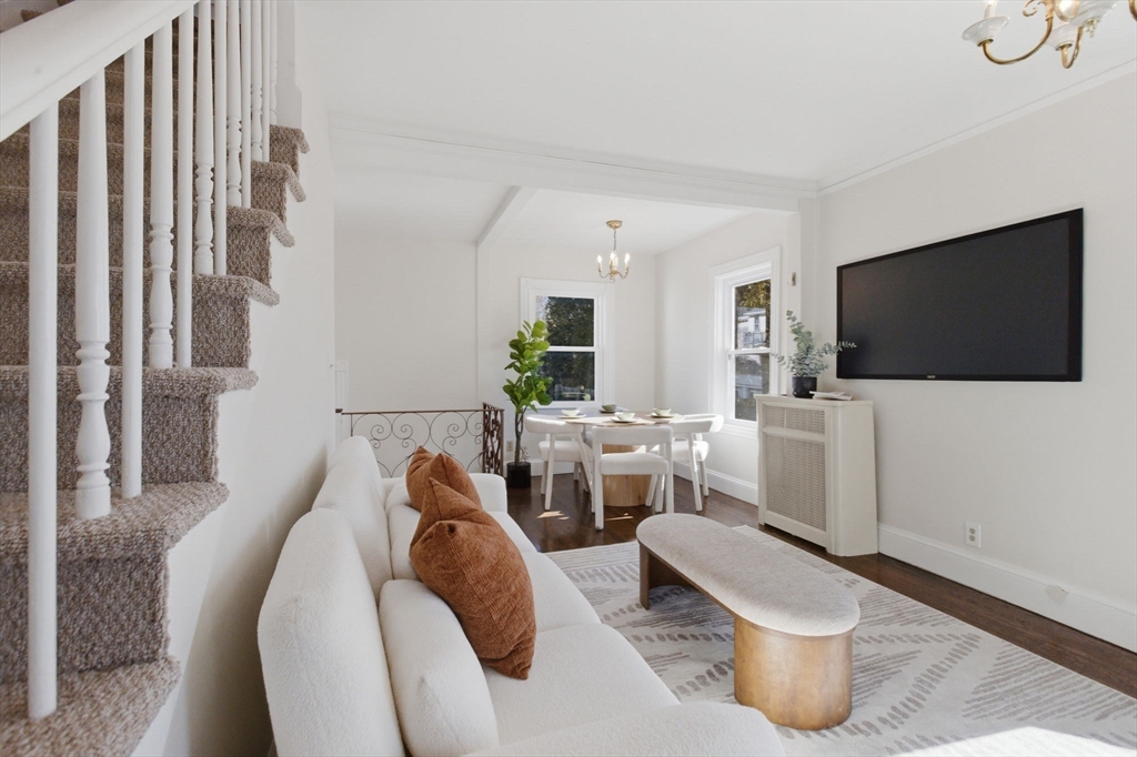 15 South Fairview Street, Unit 3 Boston, MA 02131 - Photo 7 of 40