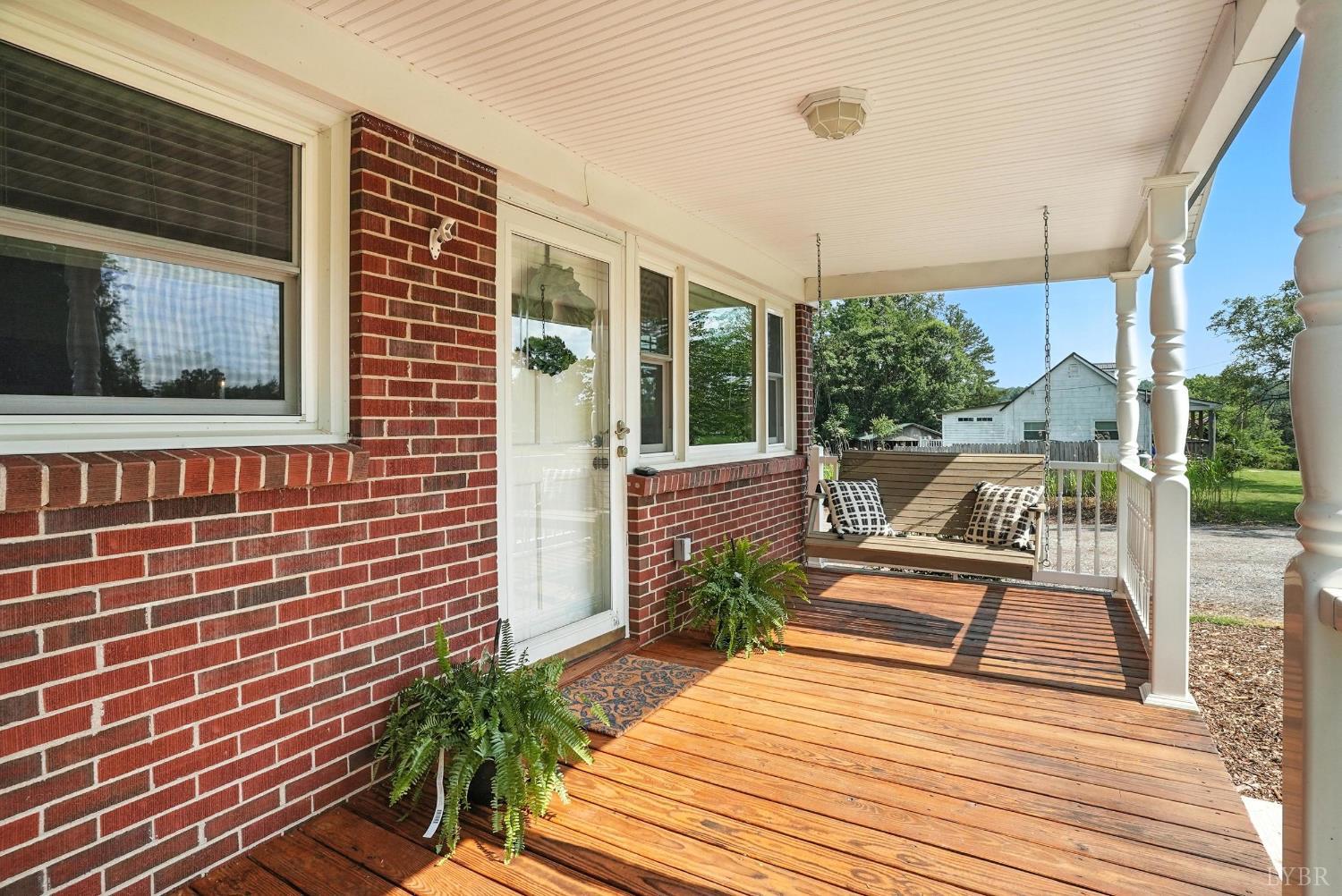 189 Higginbotham Creek Road Amherst, VA 24521 - Photo 2 of 53 Gallery Image 2