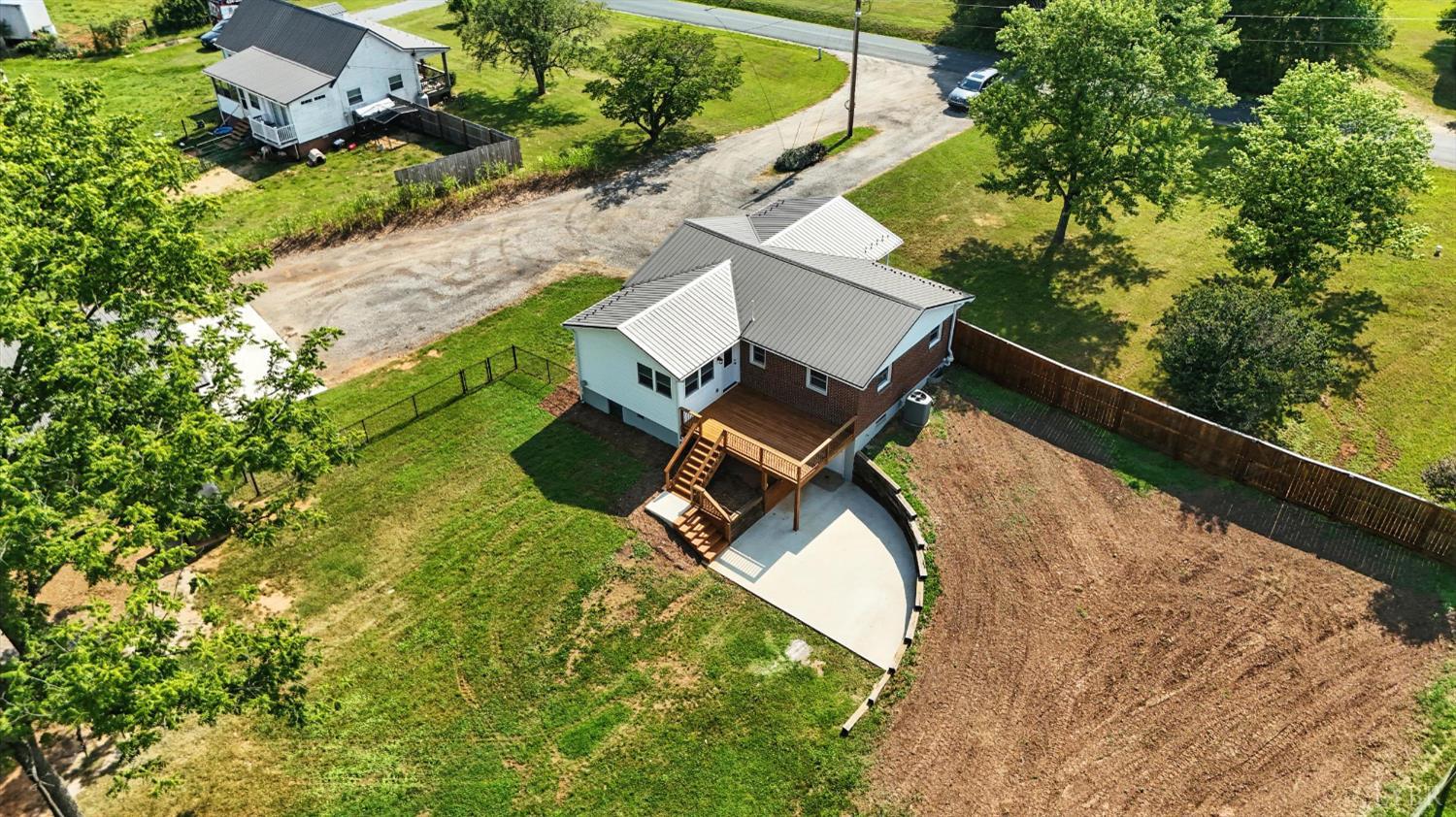 189 Higginbotham Creek Road Amherst, VA 24521 - Photo 38 of 53 Gallery Image 38