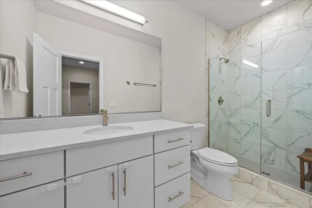 $660,000 | 834 Chestnut Street, Deerfield, IL 60015