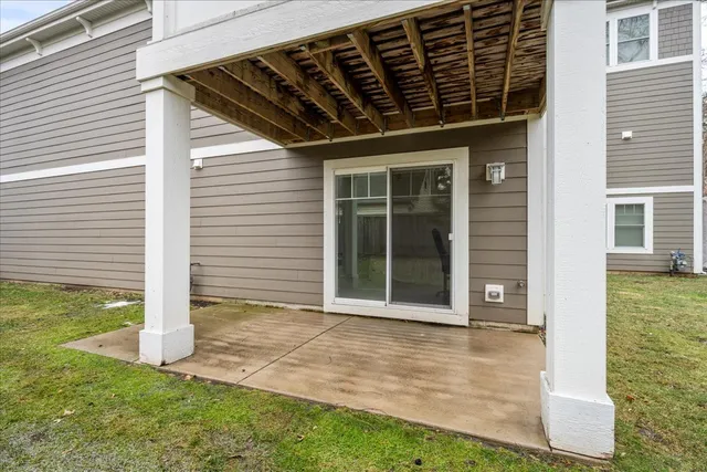 $660,000 | 834 Chestnut Street, Deerfield, IL 60015