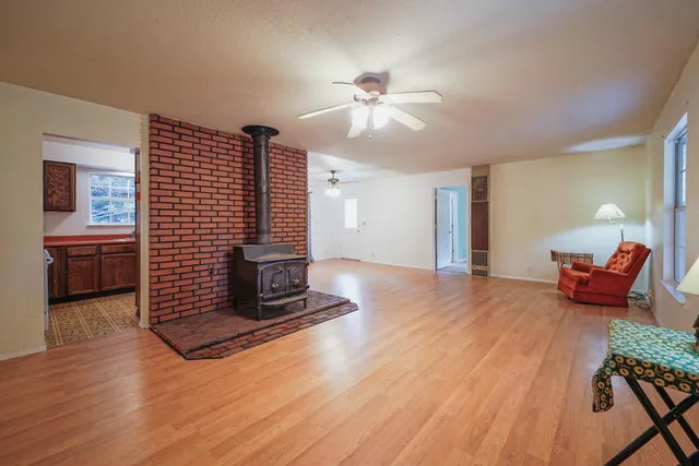 $309,950 | 51 Pleasant Drive, Lewiston, CA 96052