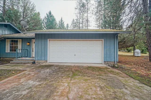 $309,950 | 51 Pleasant Drive, Lewiston, CA 96052