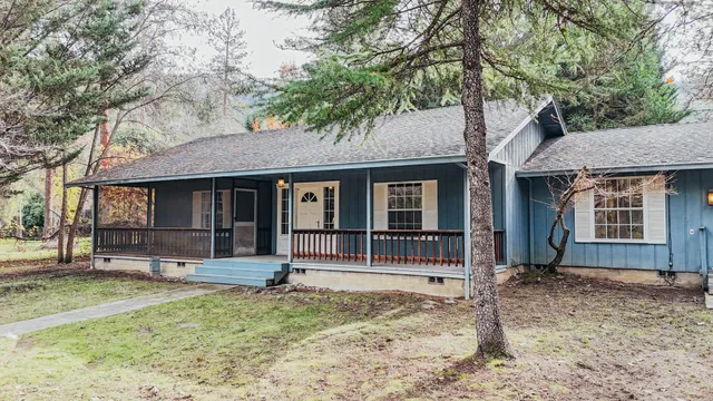 $309,950 | 51 Pleasant Drive, Lewiston, CA 96052